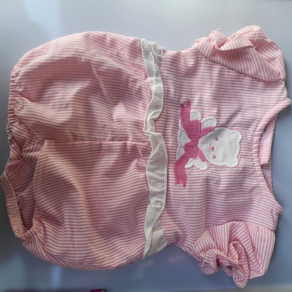 Vintage Health-tex One Piece Pink pin Stripe Romper 6/9 months Made In‎ USA